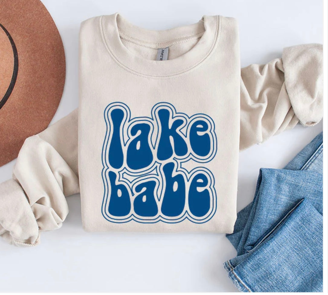 Lake Babe crewneck